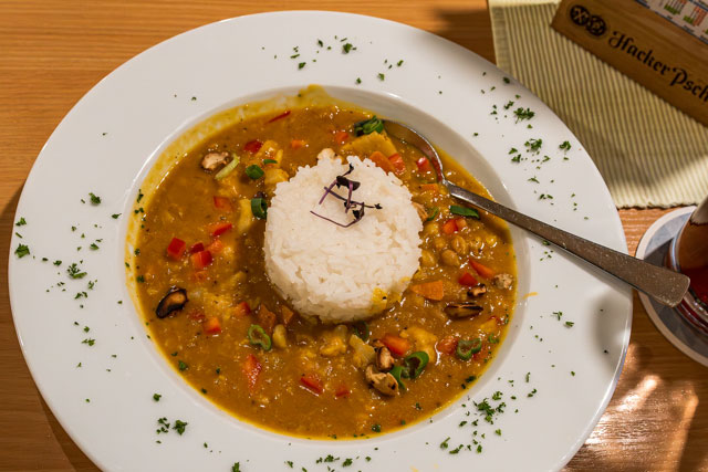 Gemüsecurry - vegetarisch kann auch lecker sein! Gemüsecurry